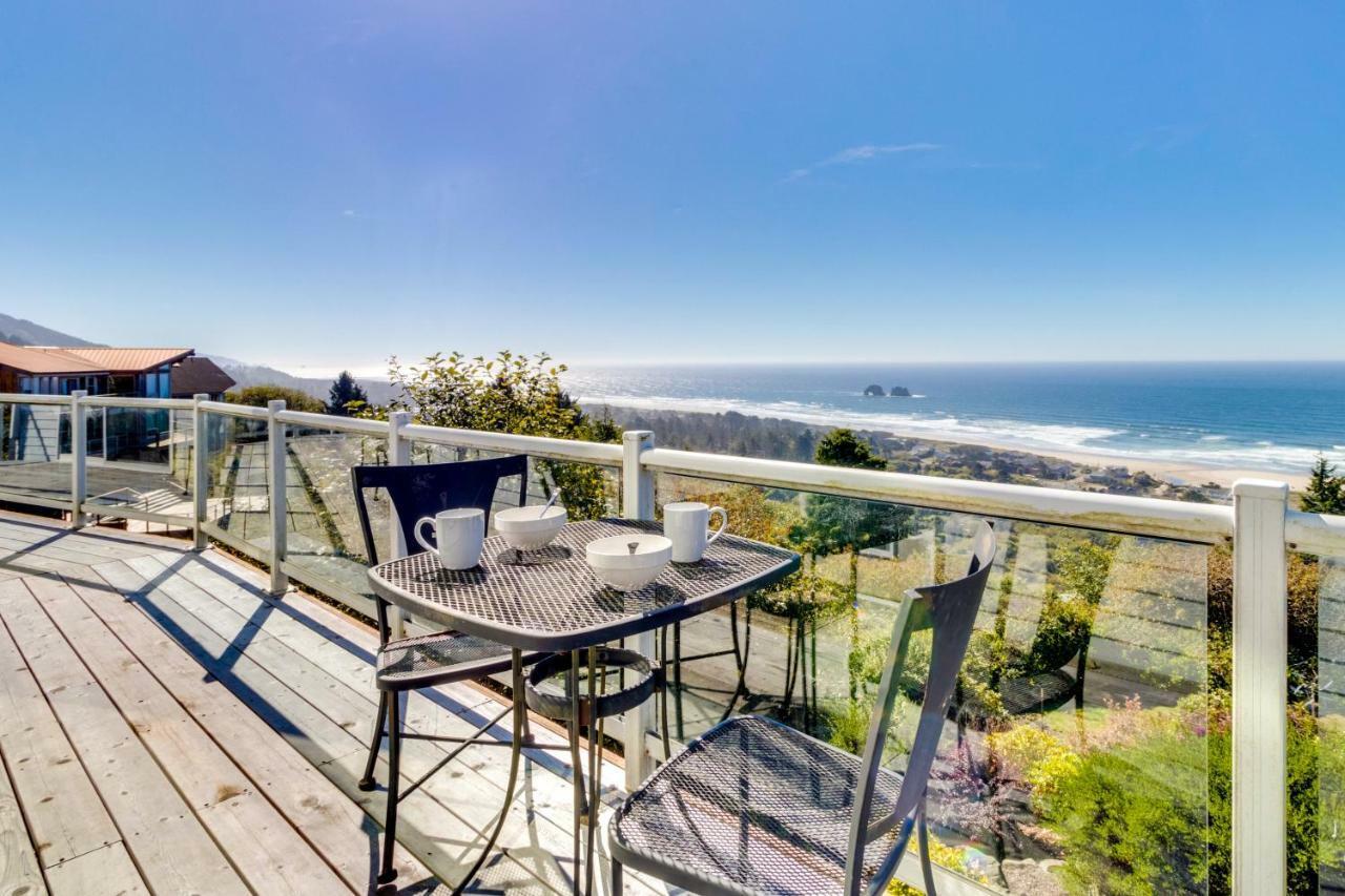 Pacific View Paradise Rockaway Beach Exterior photo